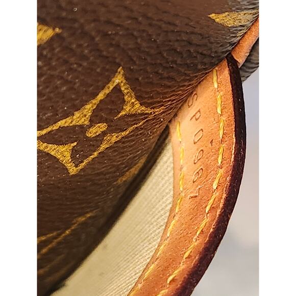 SOLD Louis Vuitton LV Monogram the Reporter PM Crossbody Bag Canvas Vachetta - Picture 15 of 15